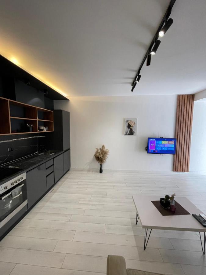 Your Apartment Tirana City Centre エクステリア 写真