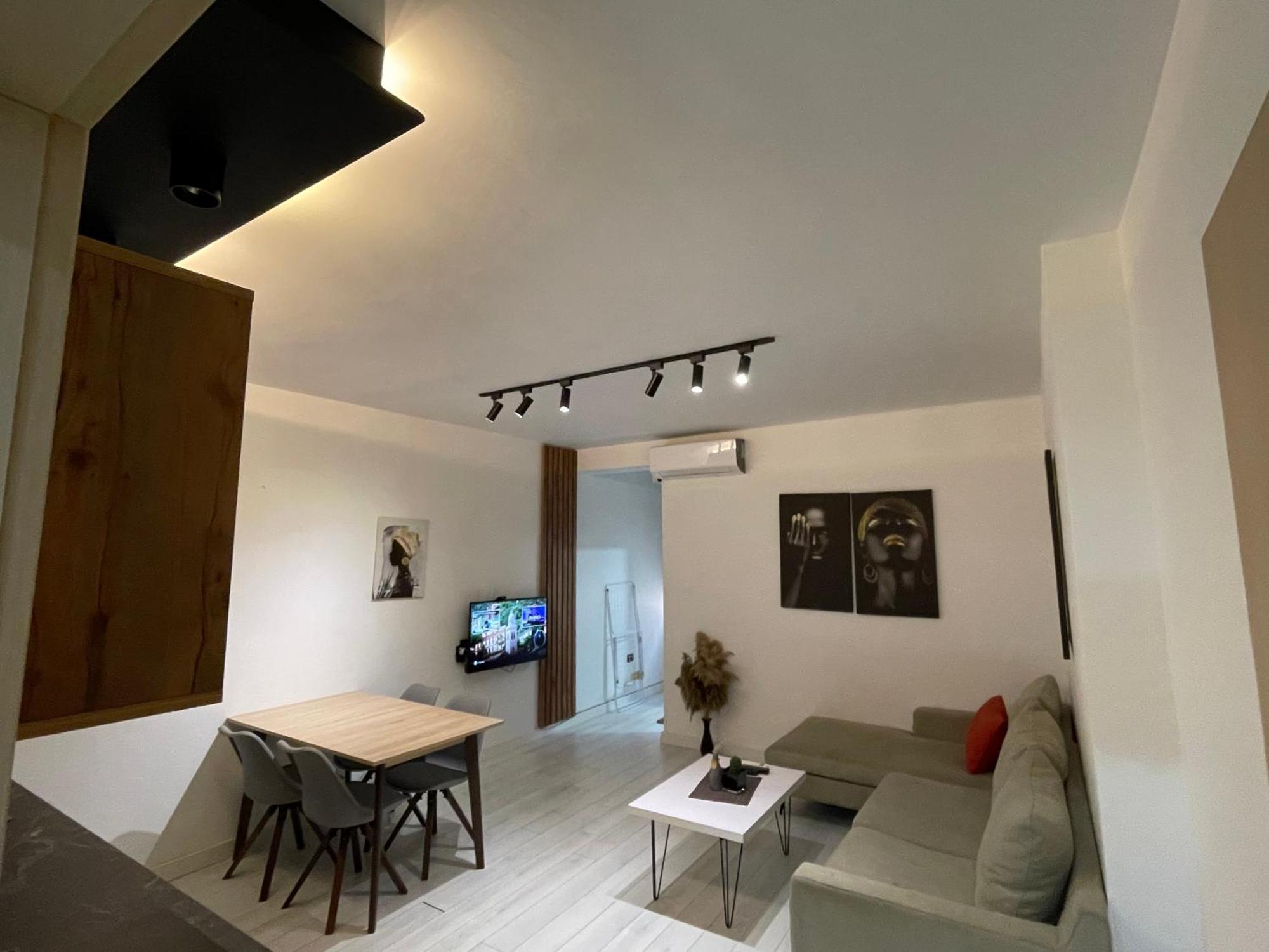 Your Apartment Tirana City Centre エクステリア 写真
